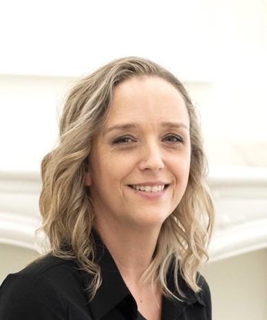 agent-Sarah Robinson
